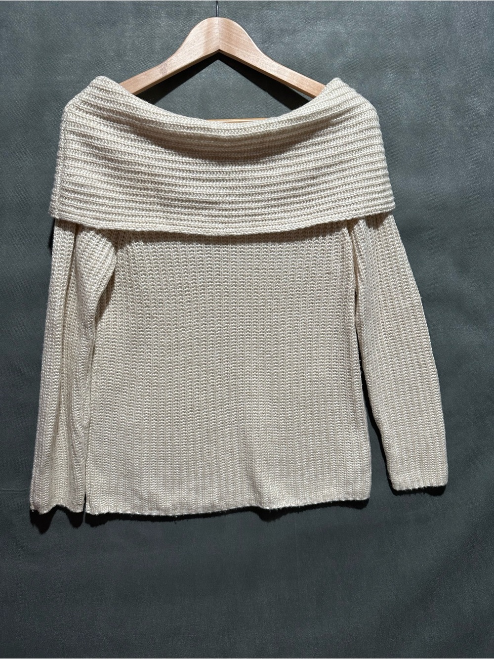 White House Black Market Off-The-Shoulder Sweater Medium Cream Wool Blend